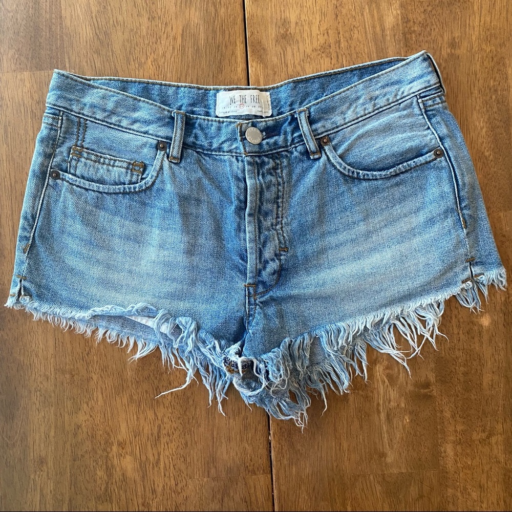 FREE PEOPLE Soft Relaxed Cutoff Jean Shorts